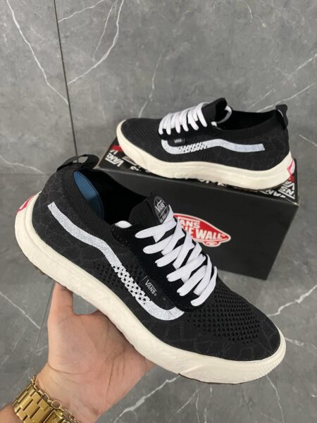 Vans VR3 Calce Fácil Preto/Branco