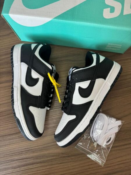Nike Dunk Panda