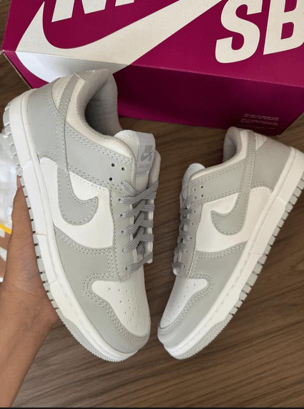 Nike Dunk Cinza/Branco
