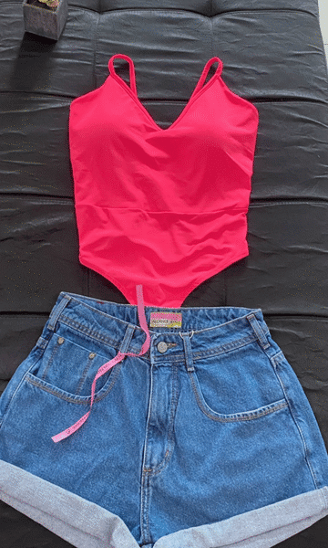 Body Decotado Rosa Chiclete