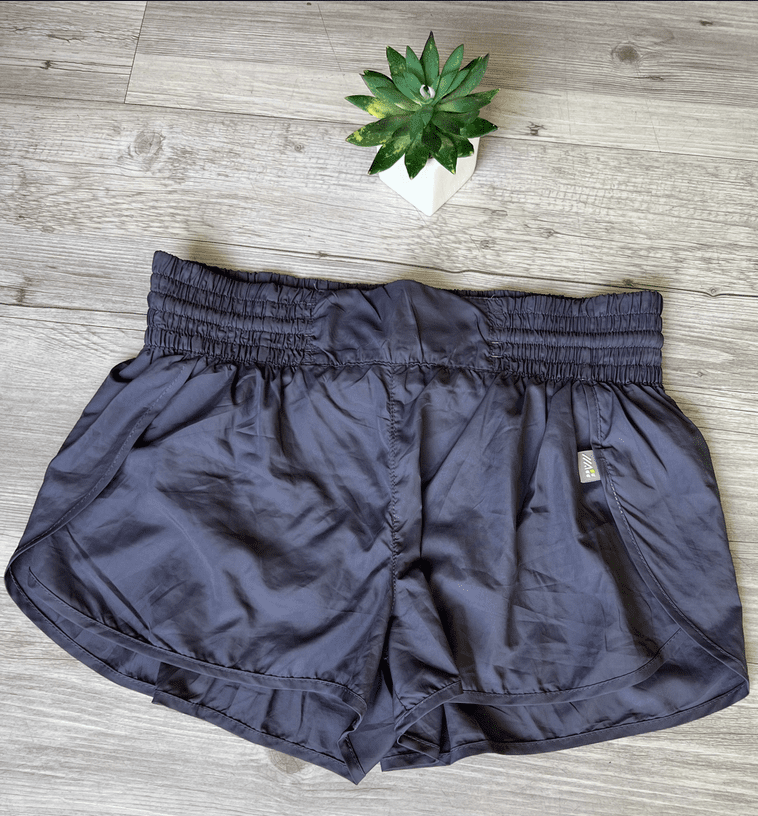 Shorts Soltinho