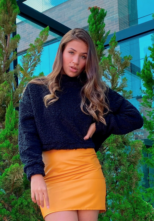 Teddy Cropped Preto - Imagem 4