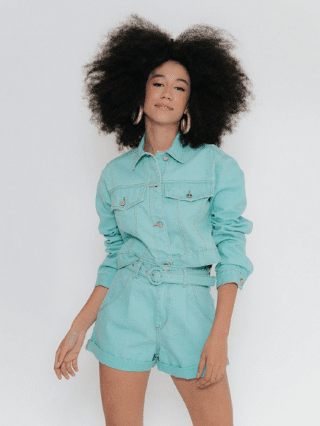 Jaqueta Cropped Azul Claro