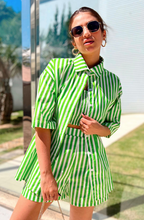Short Listrado Verde - Imagem 3