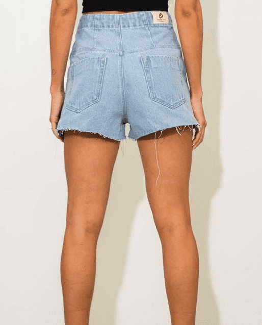 Short Jeans Claro - Imagem 3