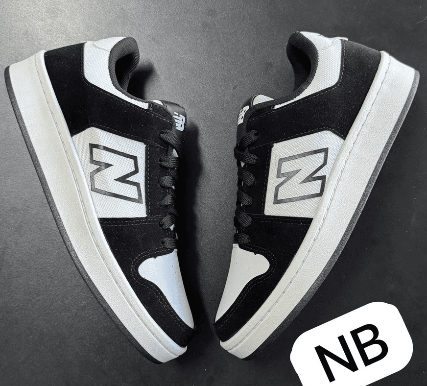 New Balance Branco/Preto