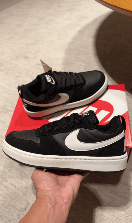 Nike Court Borough Low Preto/Branco - Imagem 2