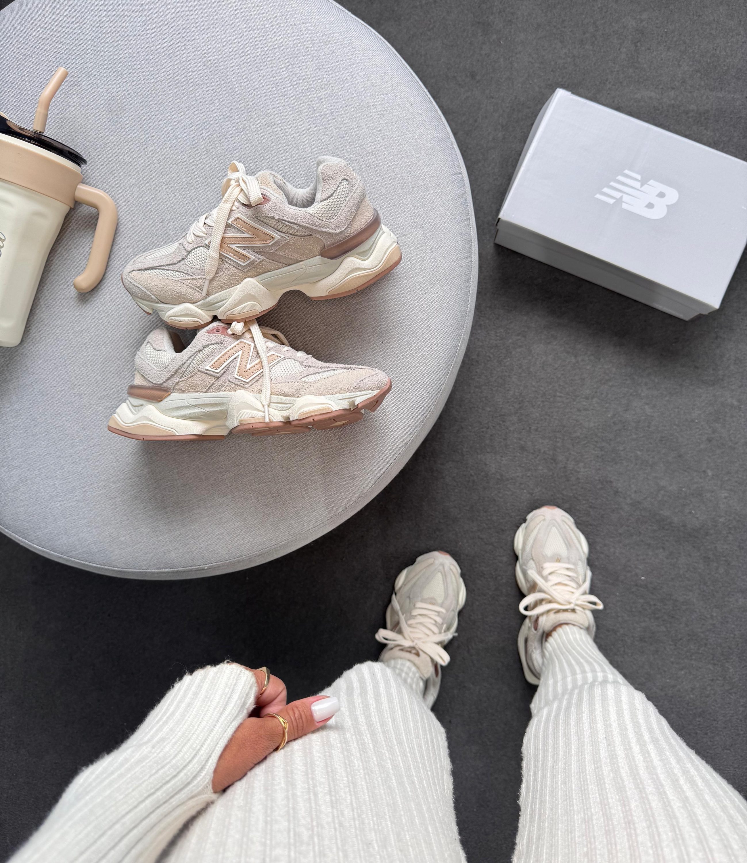 New Balance 9060 Off/Bege/Nude Couro Legítimo Importado - Imagem 3