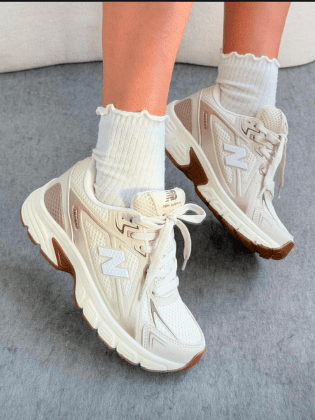 New Balance Retro Bege/Nude
