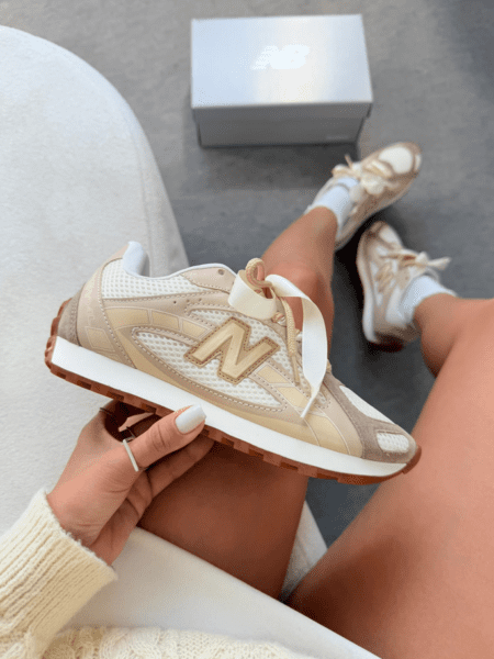New Balance 204SL Nude