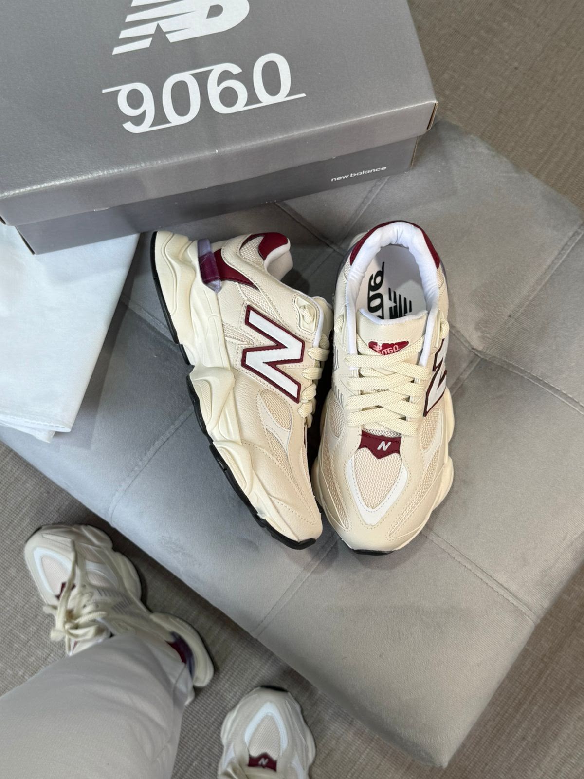 New Balance 9060 Off/Bordo - Imagem 4