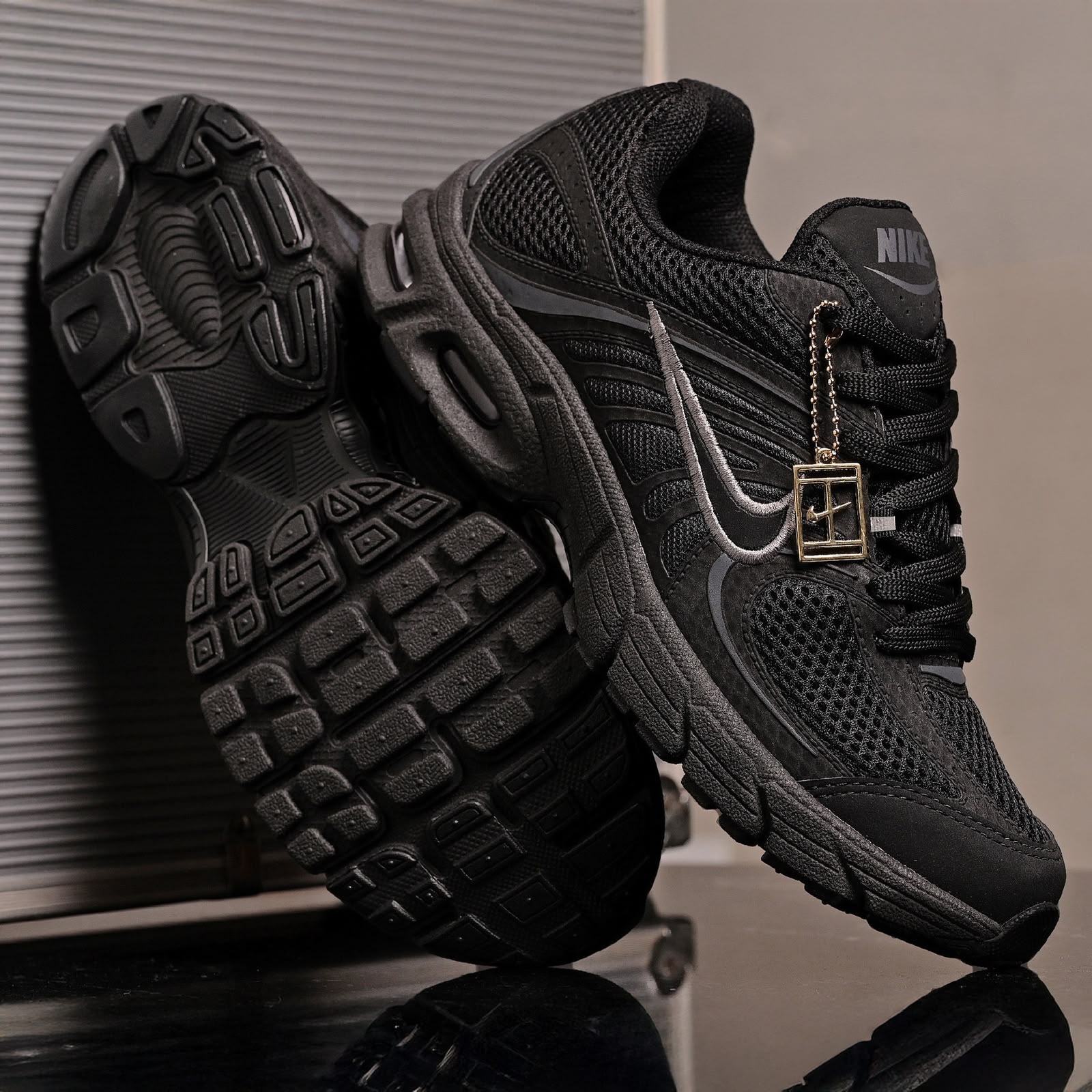 Nike Moto 2k Preto